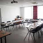 Hotel Kyriad Clermont-ferrand-sud - La Pardieu