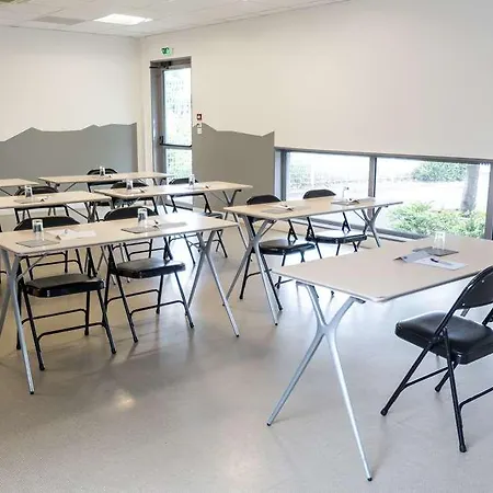 Kyriad Clermont-ferrand-sud - La Pardieu 3* Κλερμόν Φεράν