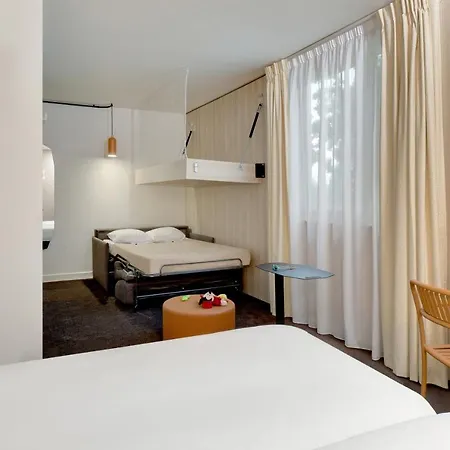Ξενοδοχείο Kyriad Clermont-ferrand-sud - La Pardieu 3*