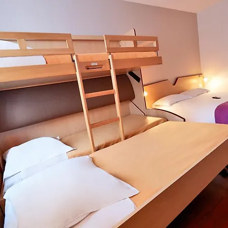 Ibis Styles Ferrand Sud La Pardieu Hotel