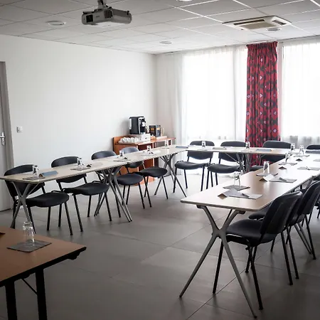 酒店 Kyriad Clermont-ferrand-sud - La Pardieu