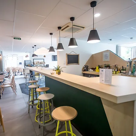 ホテル Ibis Styles Ferrand Sud La Pardieu 3*