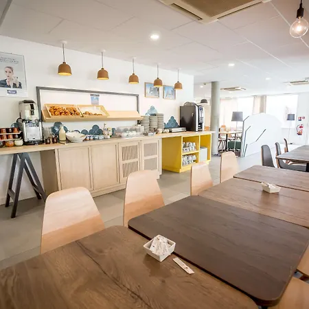 Kyriad Clermont-ferrand-sud - La Pardieu 3* 克莱蒙费朗