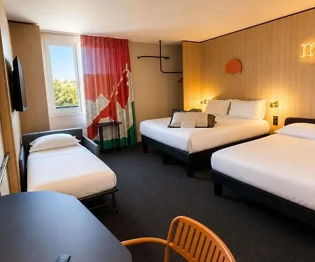 Ibis Styles Ferrand Sud La Pardieu Hotel