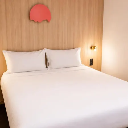 Ibis Styles Ferrand Sud La Pardieu 호텔 3*