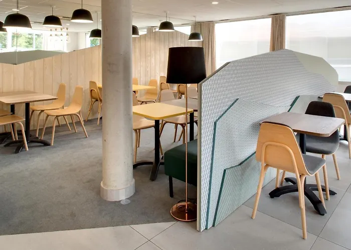 Kyriad Clermont-ferrand-sud - La Pardieu 酒店 3*