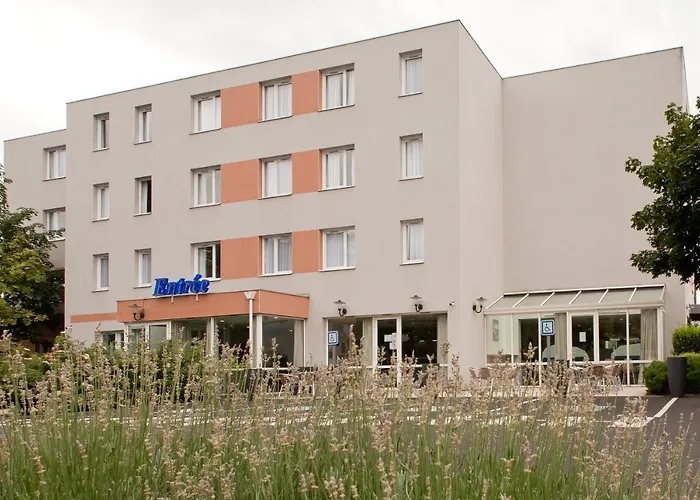 酒店 Kyriad Clermont-ferrand-sud - La Pardieu