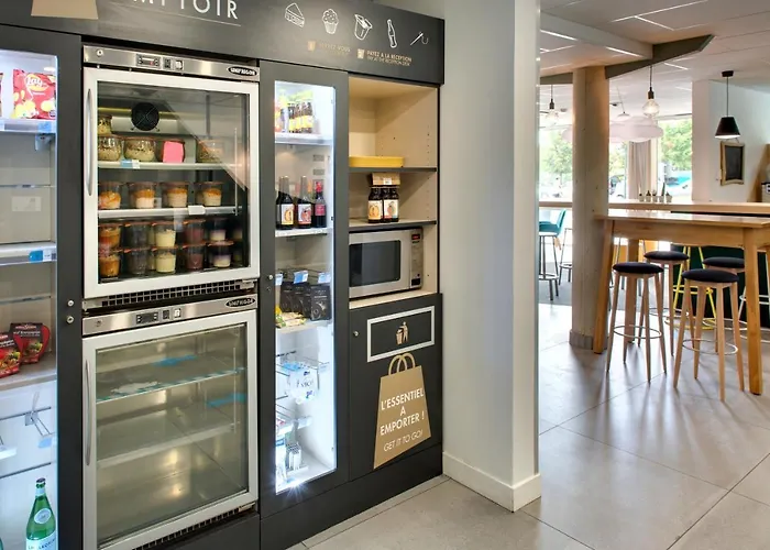 Kyriad Clermont-ferrand-sud - La Pardieu 3* 克莱蒙费朗