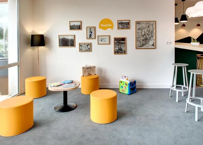 Kyriad Clermont-ferrand-sud - La Pardieu 克莱蒙费朗