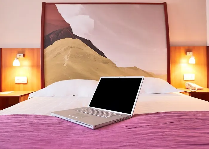 Kyriad Clermont-ferrand-sud - La Pardieu