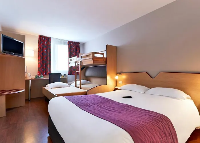 Kyriad Clermont-ferrand-sud - La Pardieu 酒店 克莱蒙费朗