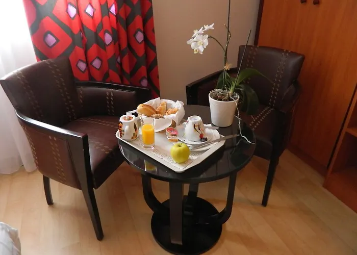 Kyriad Clermont-ferrand-sud - La Pardieu