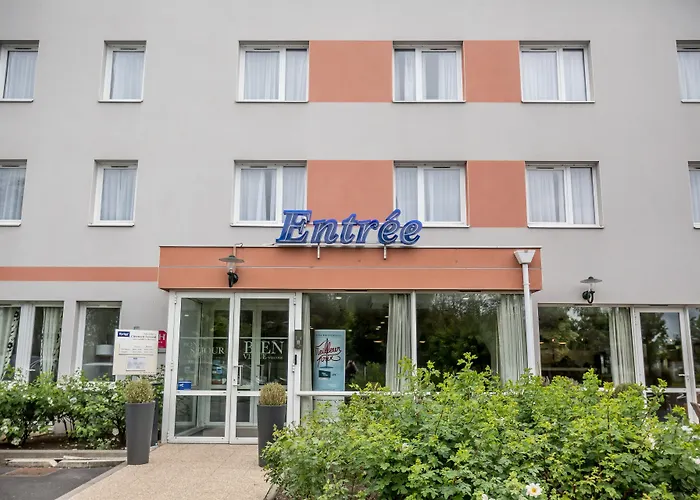 Kyriad Clermont-ferrand-sud - La Pardieu Κλερμόν Φεράν