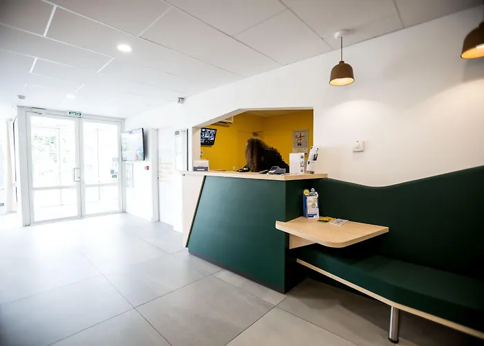 Kyriad Clermont-ferrand-sud - La Pardieu Hotel