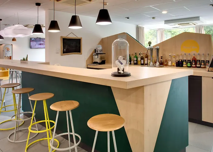 Kyriad Clermont-ferrand-sud - La Pardieu 克莱蒙费朗