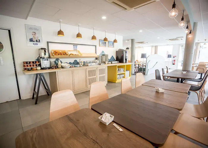 Kyriad Clermont-ferrand-sud - La Pardieu 3* Κλερμόν Φεράν