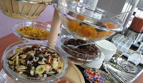 Kyriad Clermont-ferrand-sud - La Pardieu 3* Κλερμόν Φεράν